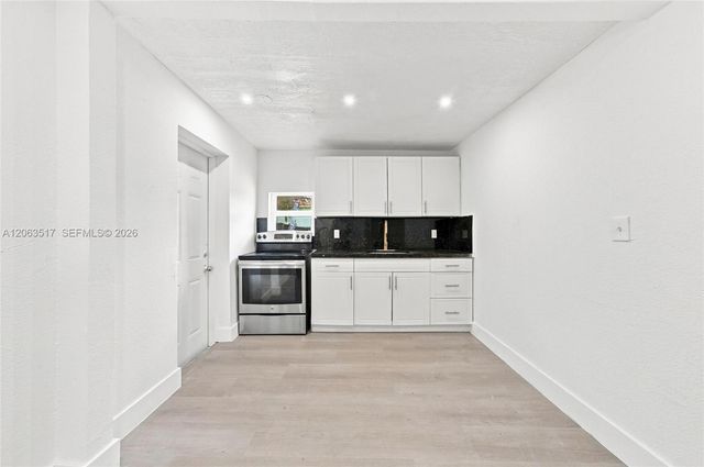 1968 NW 24th Avenue D, Miami, FL 33125