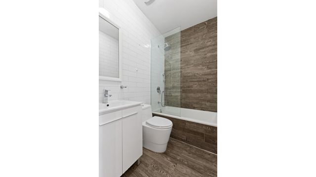 506 E 119TH Street PH, New York City, NY 10035