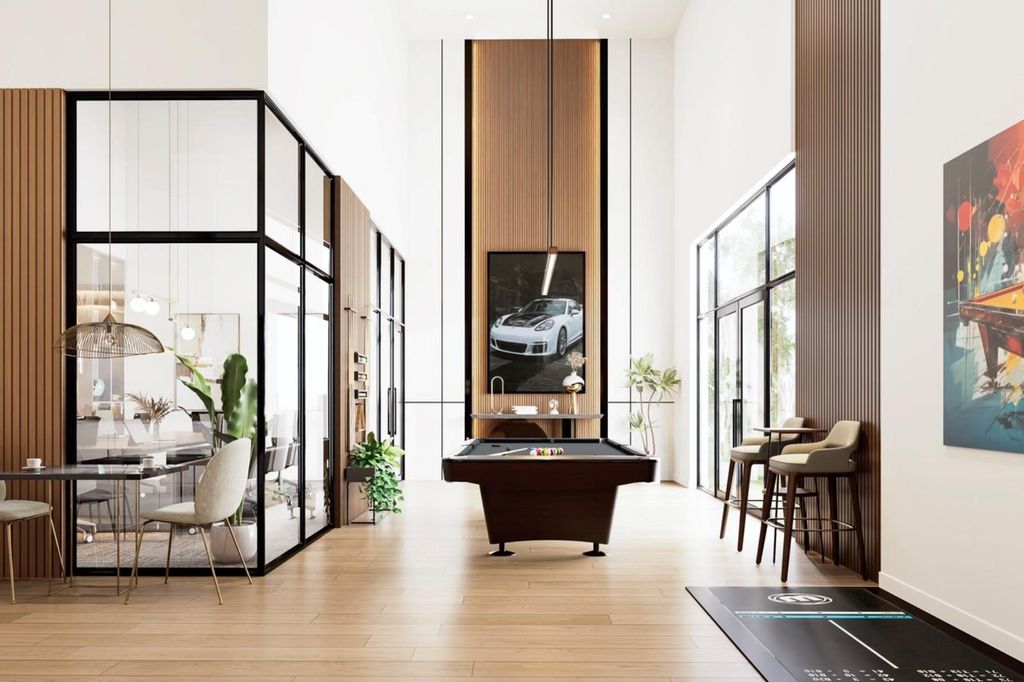 Image 4 of property listing at 20717 Westheimer Parkway, Katy, TX 77450