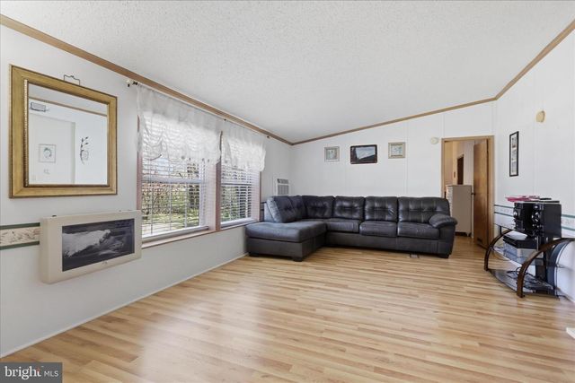 11125 LAKESIDE DRIVE, Hagerstown, MD 21740