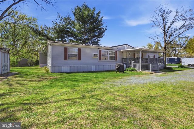 11125 LAKESIDE DRIVE, Hagerstown, MD 21740