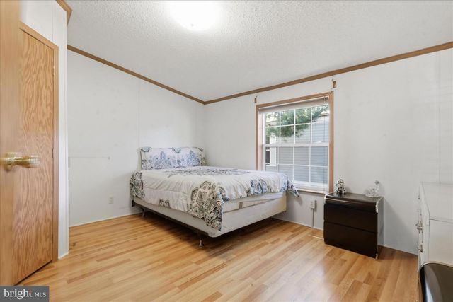11125 LAKESIDE DRIVE, Hagerstown, MD 21740