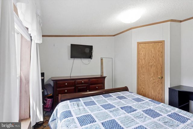 11125 LAKESIDE DRIVE, Hagerstown, MD 21740