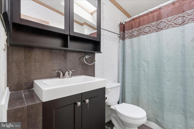 11125 LAKESIDE DRIVE, Hagerstown, MD 21740