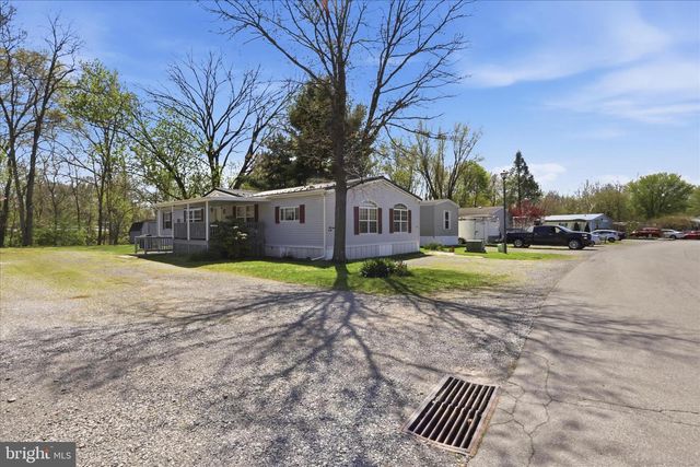 11125 LAKESIDE DRIVE, Hagerstown, MD 21740