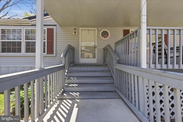 11125 LAKESIDE DRIVE, Hagerstown, MD 21740