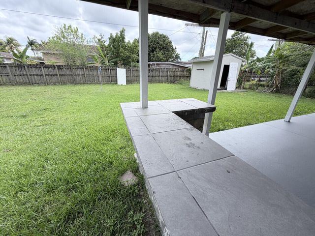 639 SW 3rd Terrace, Homestead, FL 33034