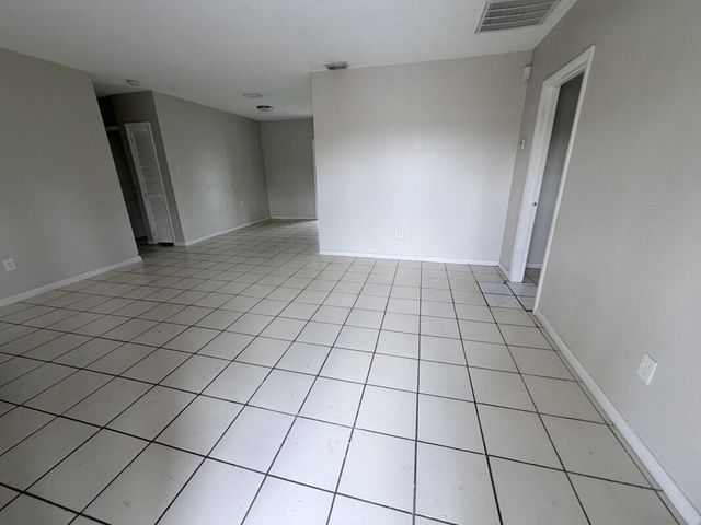 639 SW 3rd Terrace, Homestead, FL 33034