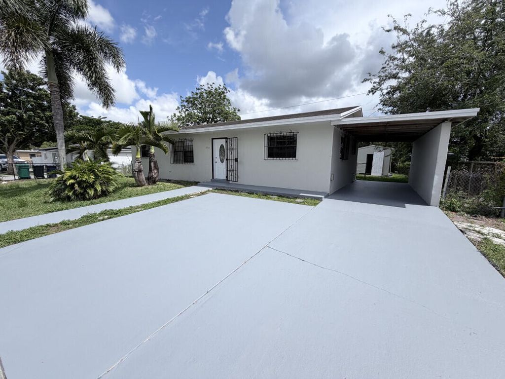 639 SW 3rd Terrace, Homestead, FL 33034