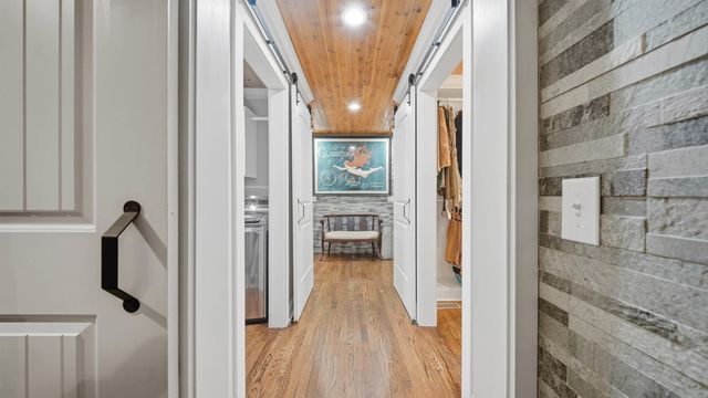 903 S Crest Road, Chattanooga, TN 37404