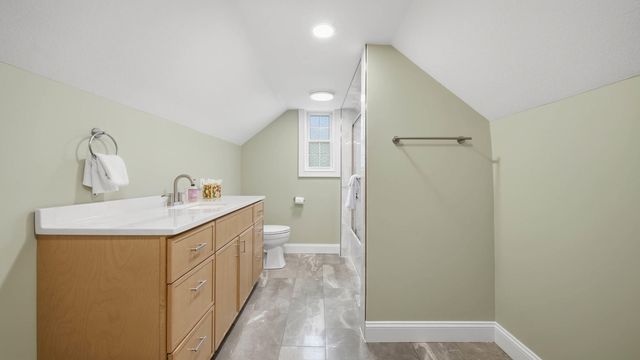 903 S Crest Road, Chattanooga, TN 37404