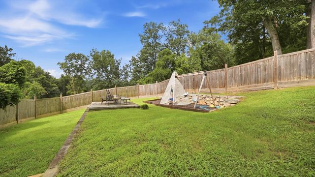 903 S Crest Road, Chattanooga, TN 37404