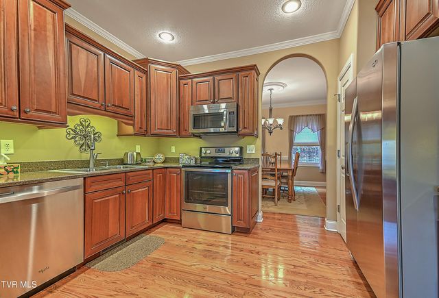 128 Willshire Drive, Elizabethton, TN 37643