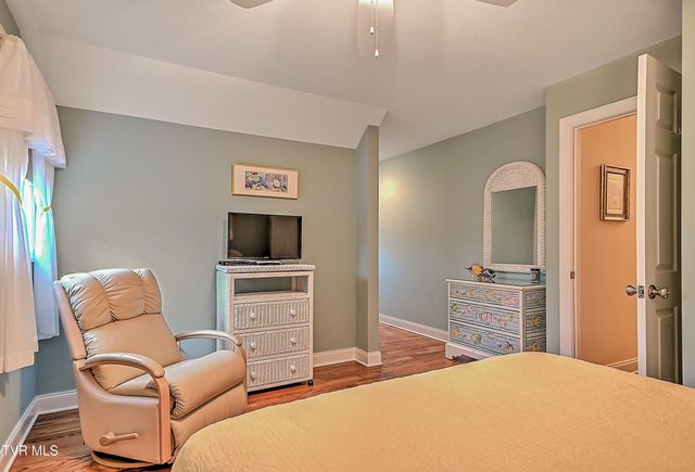 128 Willshire Drive, Elizabethton, TN 37643