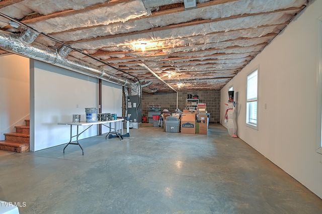 128 Willshire Drive, Elizabethton, TN 37643