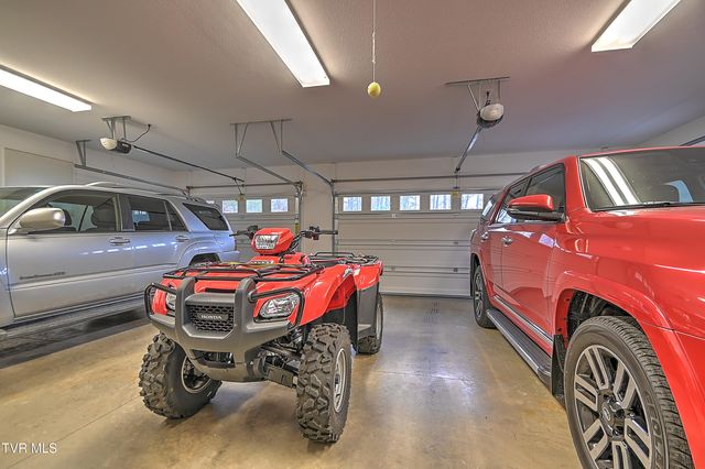 128 Willshire Drive, Elizabethton, TN 37643