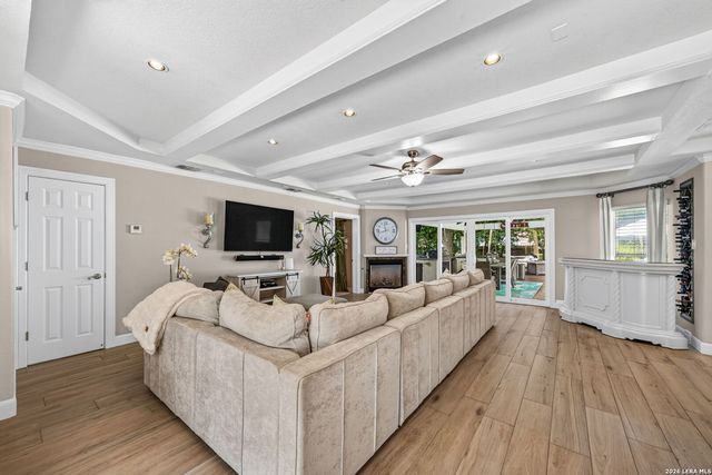 138 Turkey Creek, Shavano Park, TX 78231