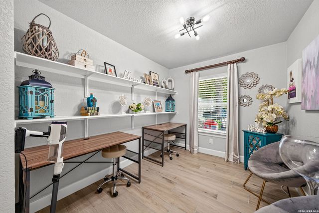 138 Turkey Creek, Shavano Park, TX 78231