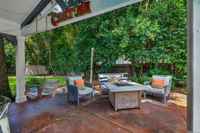 138 Turkey Creek, Shavano Park, TX 78231