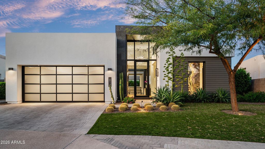 6914 E CACTUS WREN Road, Paradise Valley, AZ 85253 — photo 3