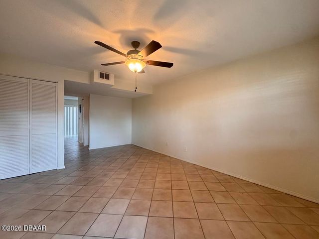 1351 S Ridgewood Ave Apt 26, Daytona Beach, FL 32114