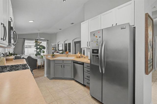 19309 WEYMOUTH DRIVE, Land O Lakes, FL 34638