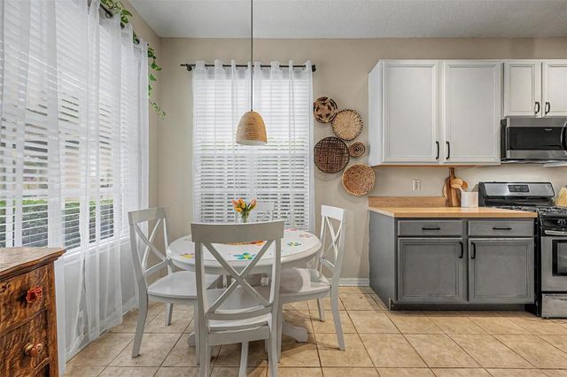 19309 WEYMOUTH DRIVE, Land O Lakes, FL 34638