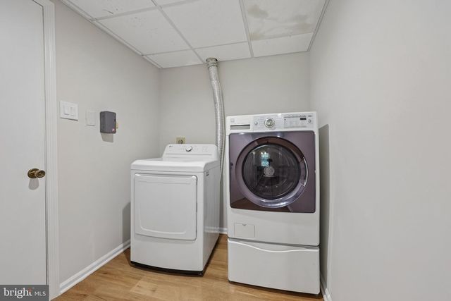 8140 SINCLAIR MILL RD, Manassas, VA 20112