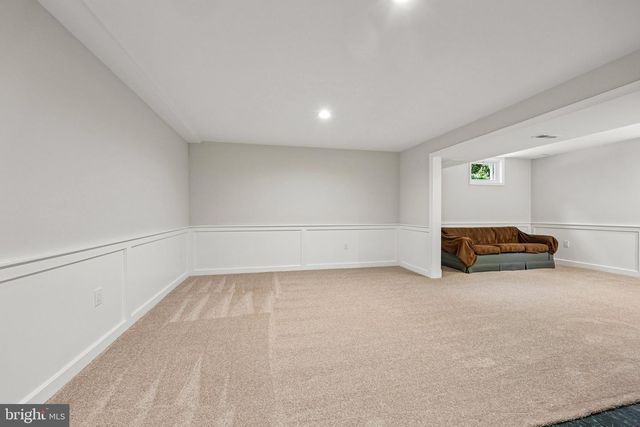 8140 SINCLAIR MILL RD, Manassas, VA 20112