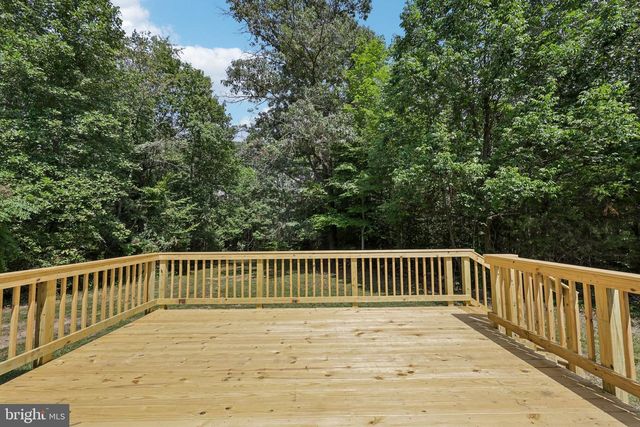 8140 SINCLAIR MILL RD, Manassas, VA 20112