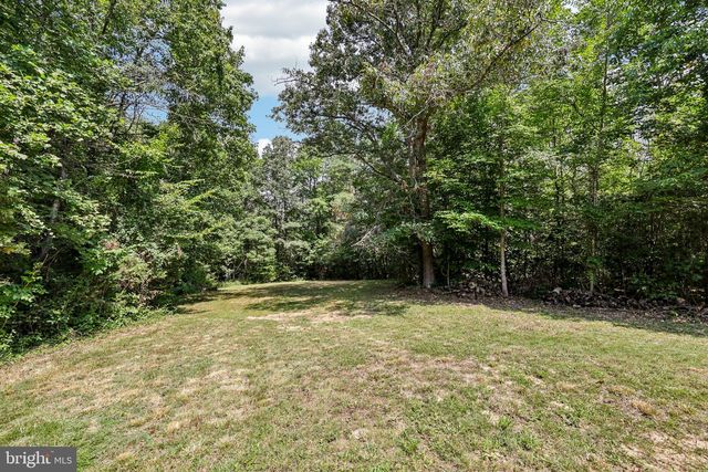 8140 SINCLAIR MILL RD, Manassas, VA 20112