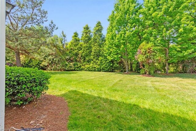 5627 Hornaday Road B, Greensboro, NC 27409