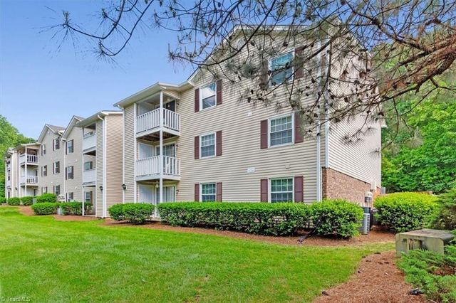 5627 Hornaday Road B, Greensboro, NC 27409
