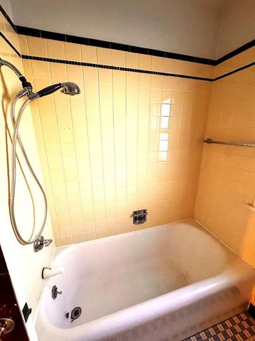 1751 N 60th STREET, Milwaukee, WI 53208