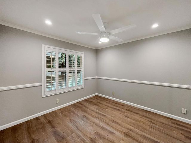 6025 Estelle 4, San Diego, CA 92115