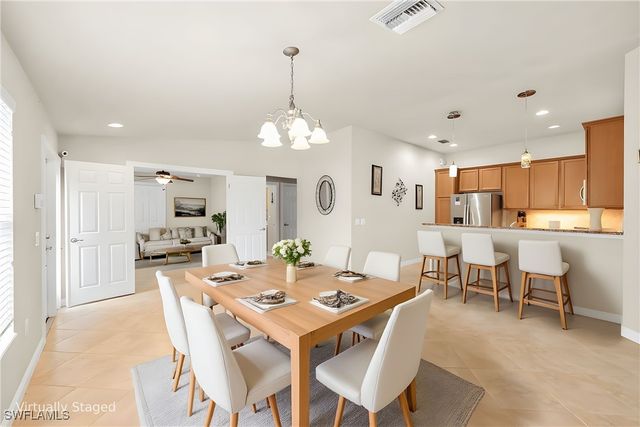 8379 Karina CT, Naples, FL 34114