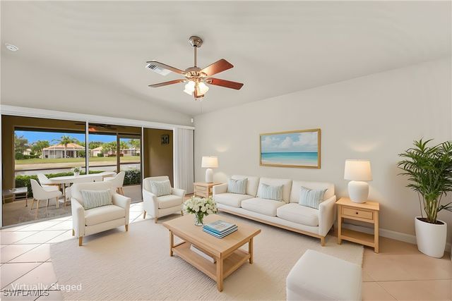 8379 Karina CT, Naples, FL 34114