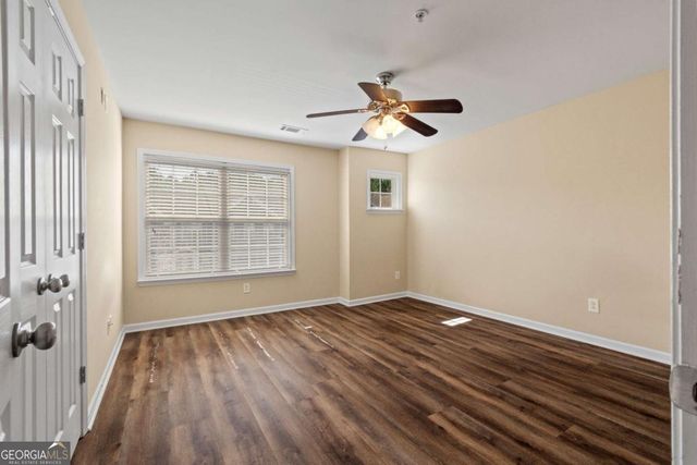 3323 Castleberry Vil Circle, Cumming, GA 30040