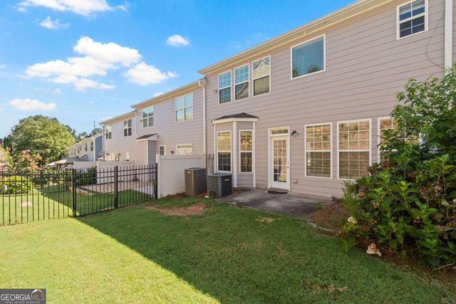 3323 Castleberry Vil Circle, Cumming, GA 30040