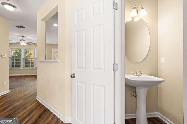 3323 Castleberry Vil Circle, Cumming, GA 30040