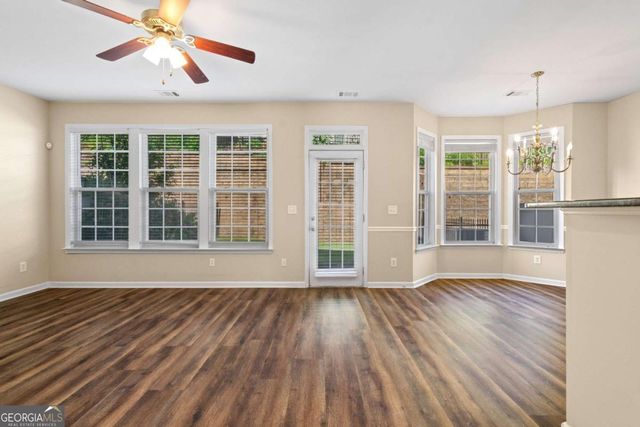 3323 Castleberry Vil Circle, Cumming, GA 30040