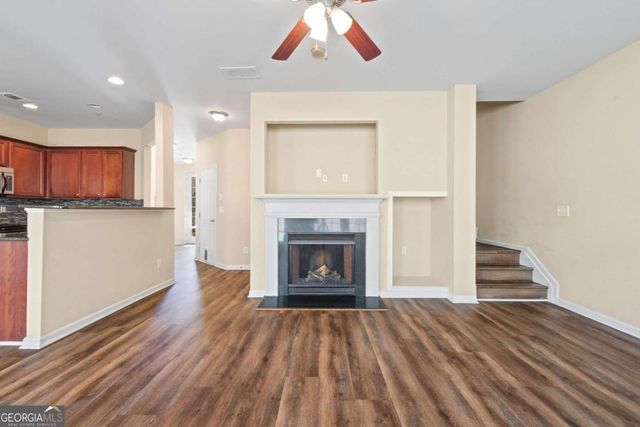 3323 Castleberry Vil Circle, Cumming, GA 30040