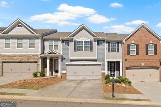 3323 Castleberry Vil Circle, Cumming, GA 30040