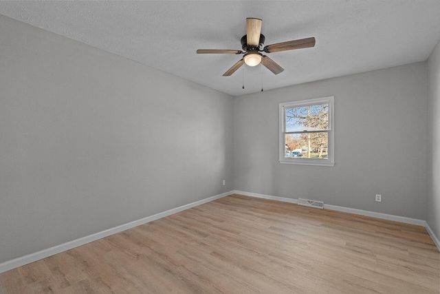 714 E Buffalo Street, Bolivar, MO 65613