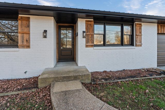 714 E Buffalo Street, Bolivar, MO 65613