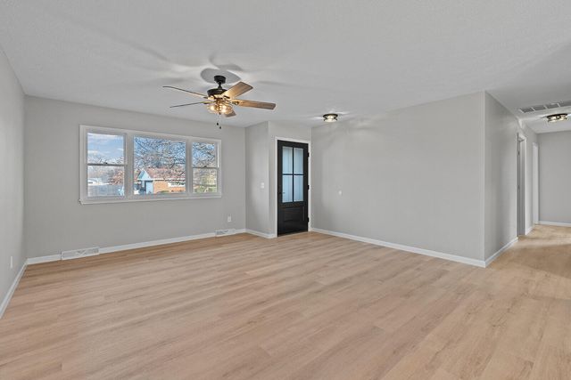 714 E Buffalo Street, Bolivar, MO 65613