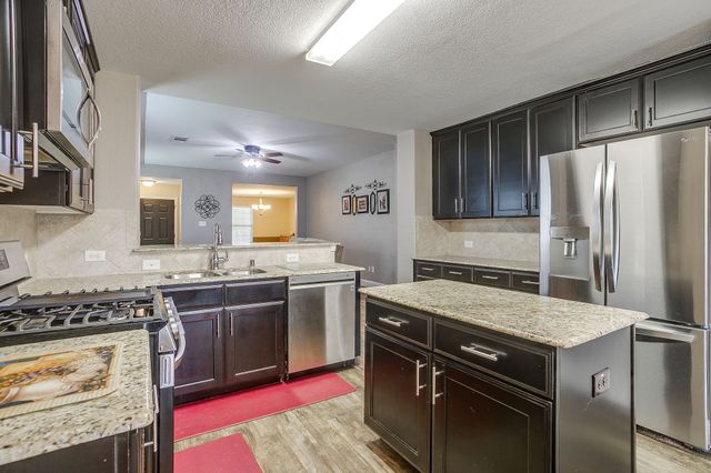 3136 Sangria Lane, Fort Worth, TX 76177