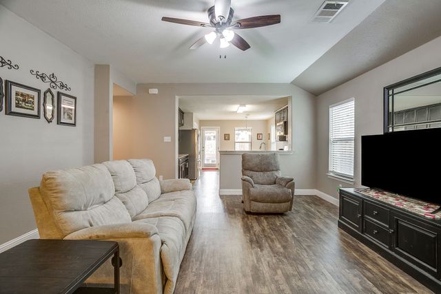 3136 Sangria Lane, Fort Worth, TX 76177