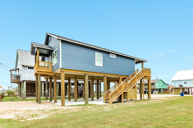 1106 White Cap Drive, Surfside Beach, TX 77541