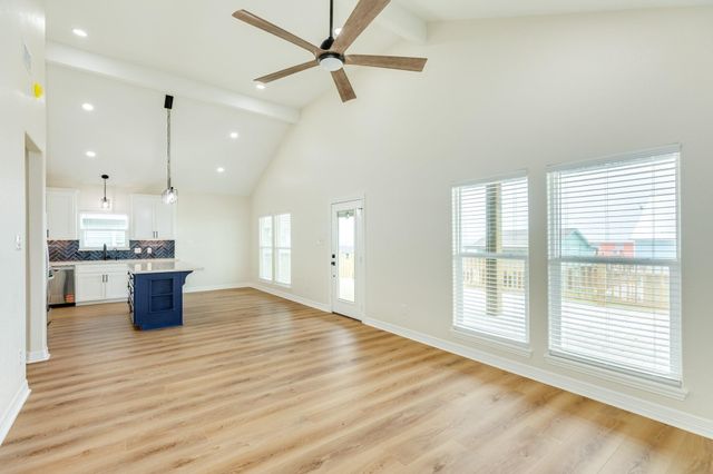 1106 White Cap Drive, Surfside Beach, TX 77541